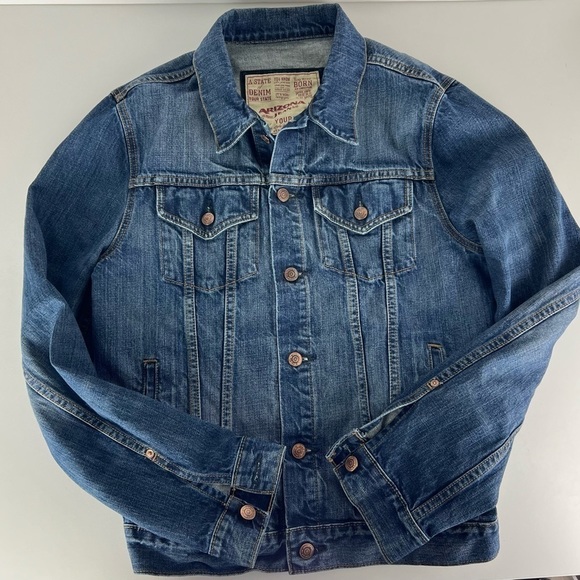 Arizona Denim Jacket​​​​​​​​​​​​​​ - Picture 1 of 5